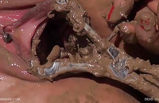 XXX Dua gadis bokep viral artis indo menjilat vagina mereka dan menjadi lesbian
