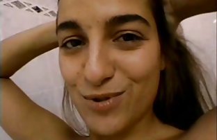 XXX Gadis-gadis muda belajar seks dengan blowjob pemain sex indo