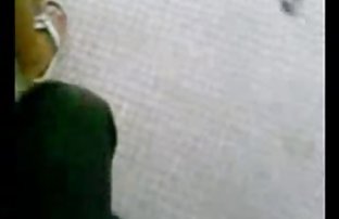 XXX Dua teman bersenang-senang dengan seorang pria di kursi kumpulan video bokep artis indonesia besar