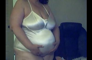 XXX Lesbian cantik video entot artis indonesia di sofa merah muda