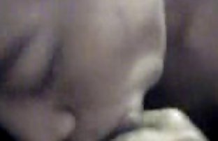 XXX Carmen Callaway lembut menyenangkan vaginanya video artis bokep indonesia dengan vibrator putih